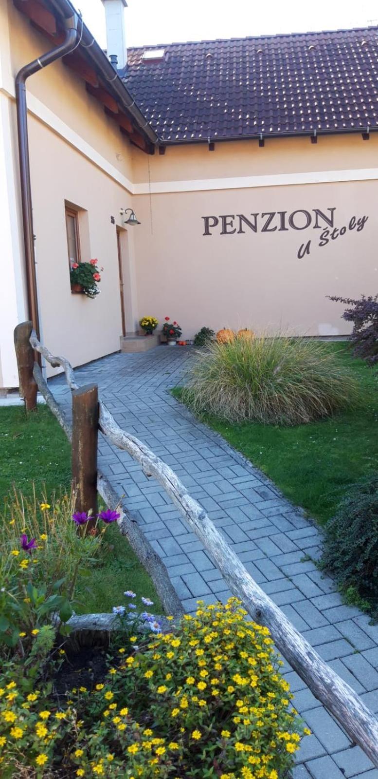 Penzion U Stoly Usilne Zewnętrze zdjęcie