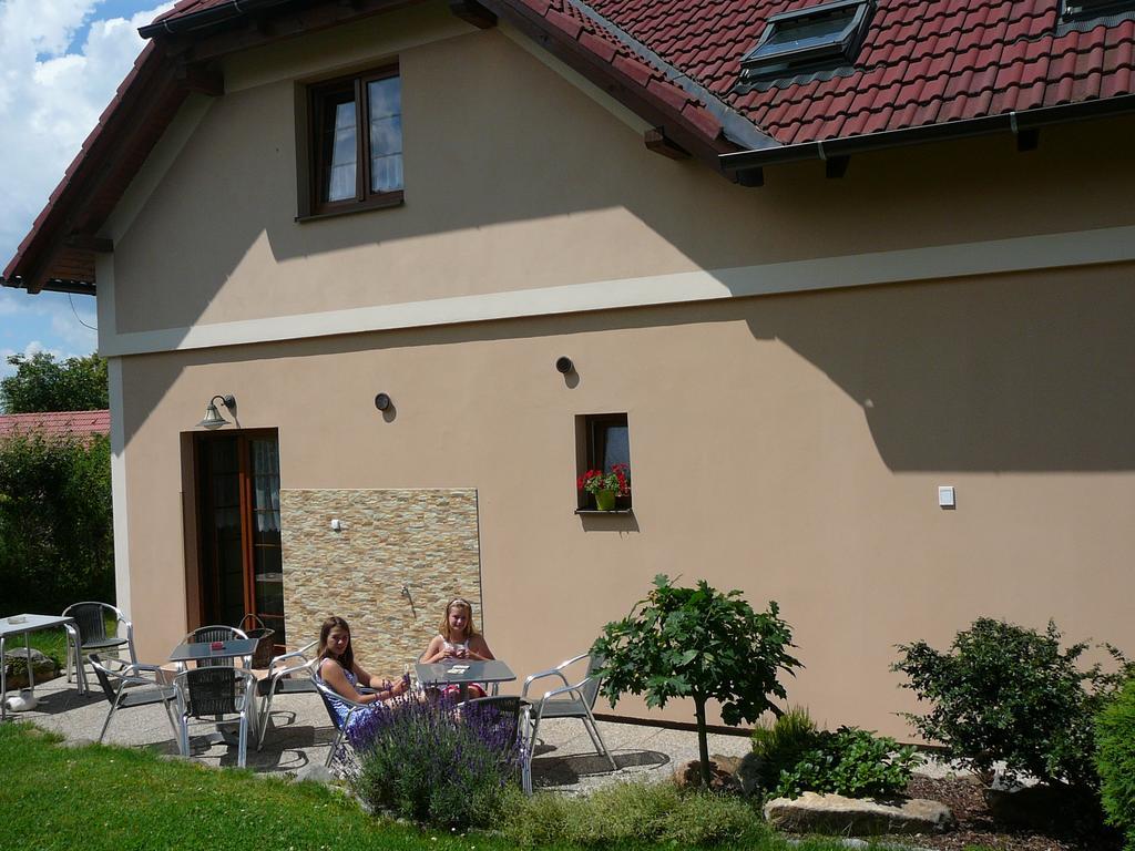 Penzion U Stoly Usilne Zewnętrze zdjęcie